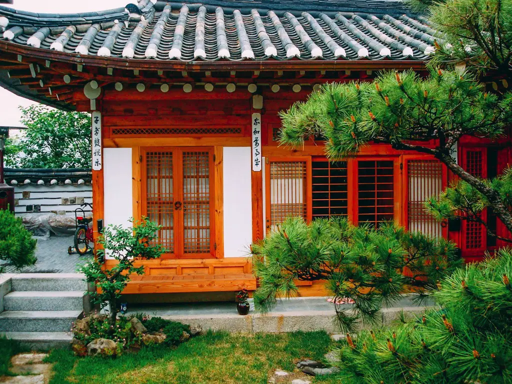 Rumah tradisional Korea yang indah dan unik