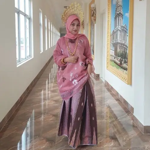 Berbagai model baju bodo hijab modern