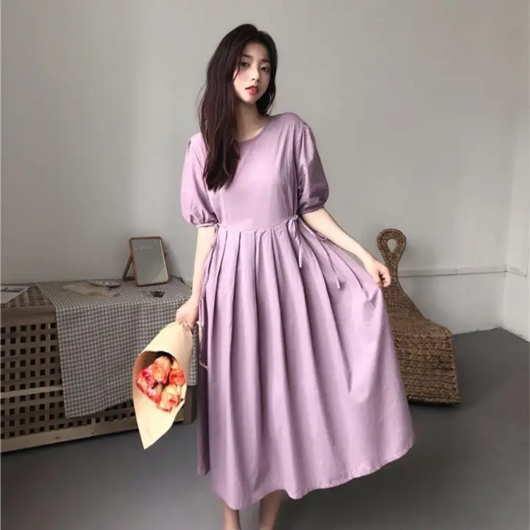 Berbagai model dress wanita Korea yang stylish dan elegan