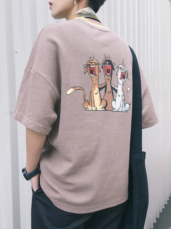 Berbagai model kaos Korea dengan desain yang unik dan menarik.