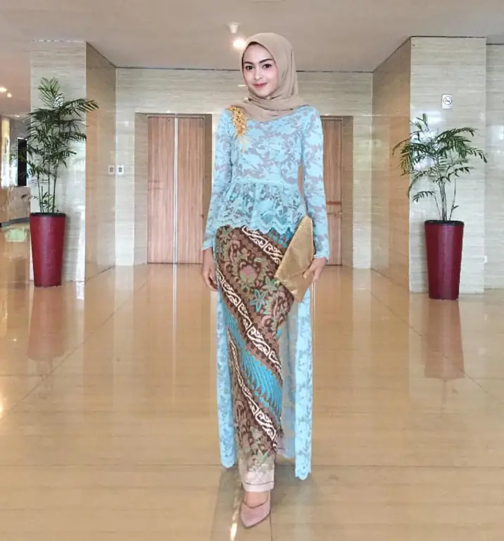 Model-model kebaya hijab modern yang elegan dan stylish