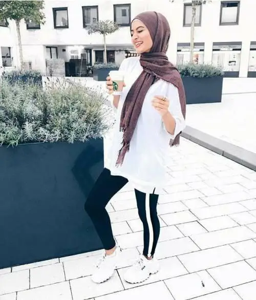 Berbagai pilihan ootd jogging hijab yang stylish dan nyaman.