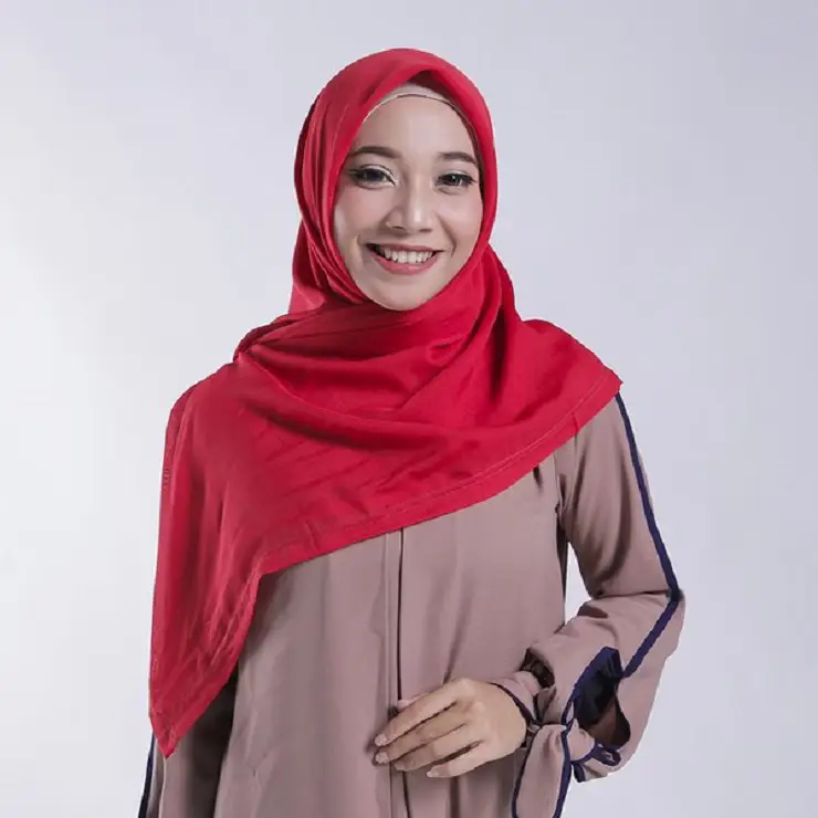 Peragaan busana hijab Zoya