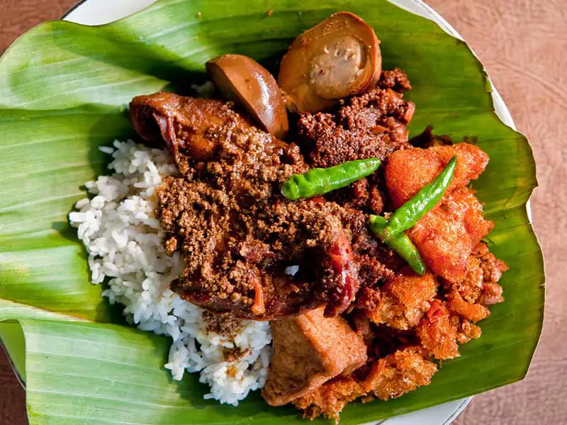 Makanan Indonesia yang lezat