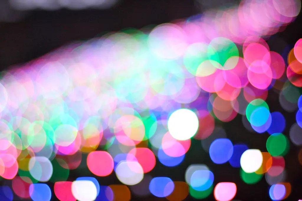 Contoh gambar bokeh lampu bergaya Jepang