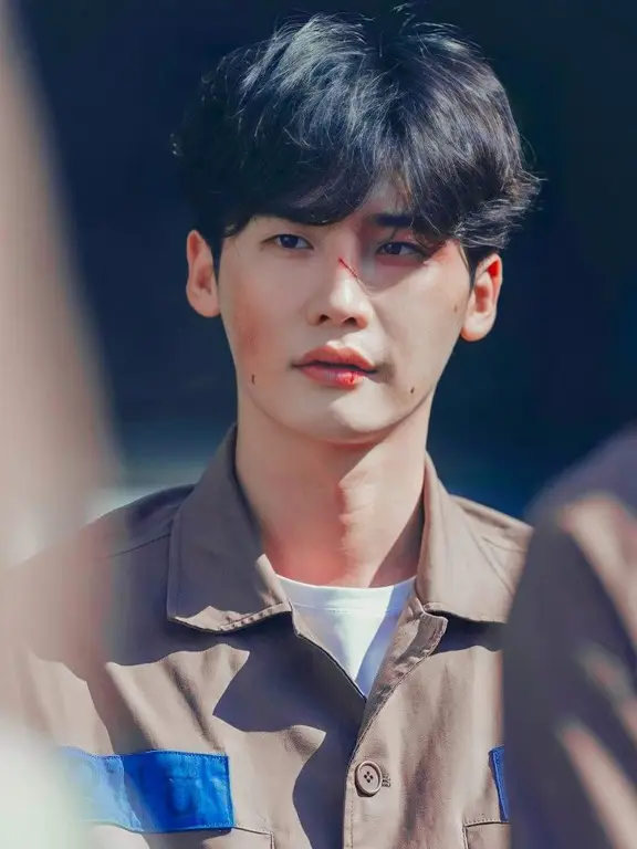 Lee Jong Suk dalam drama Big Mouth