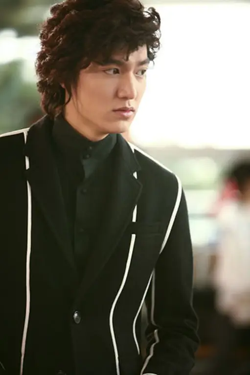 Lee Min Ho sebagai Gu Jun Pyo dalam Boys Before Flowers