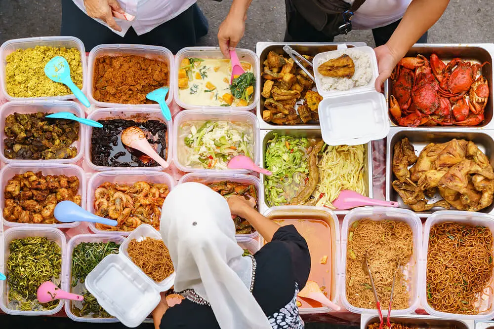 Gambar makanan jalanan Indonesia yang sederhana