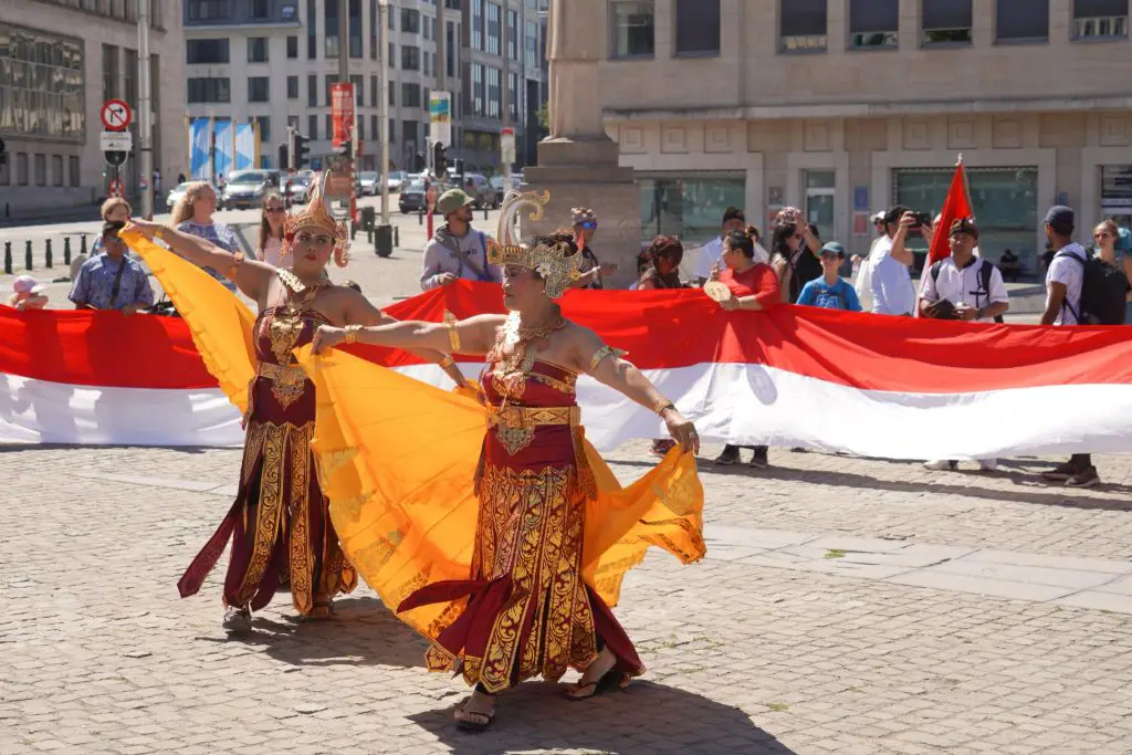 Gambar perayaan persatuan Indonesia