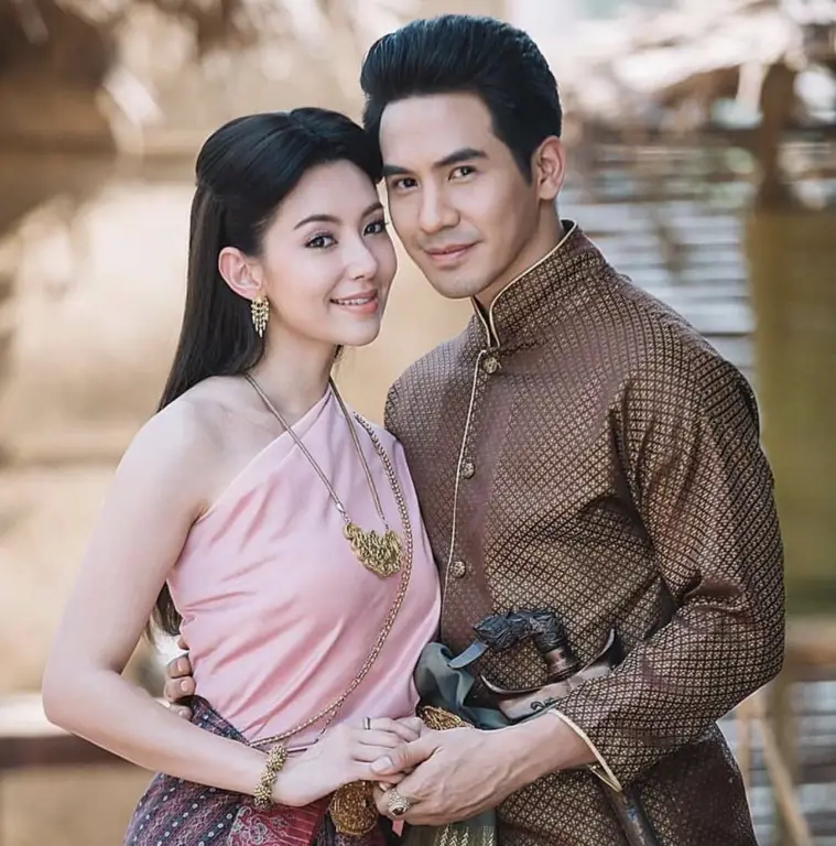 Adegan romantis dalam drama Thailand