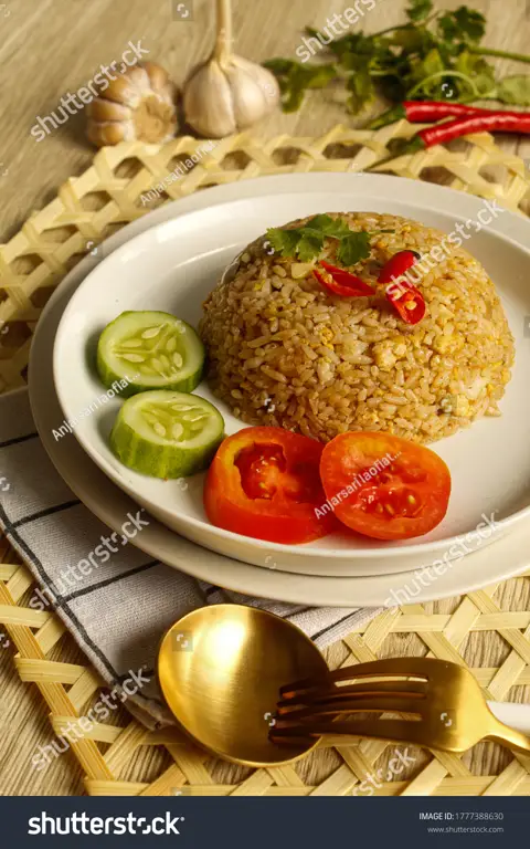 Nasi goreng yang lezat dan menggugah selera