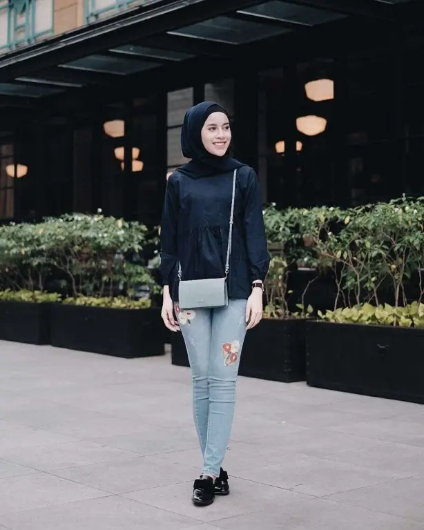 Contoh outfit dance hijab yang stylish