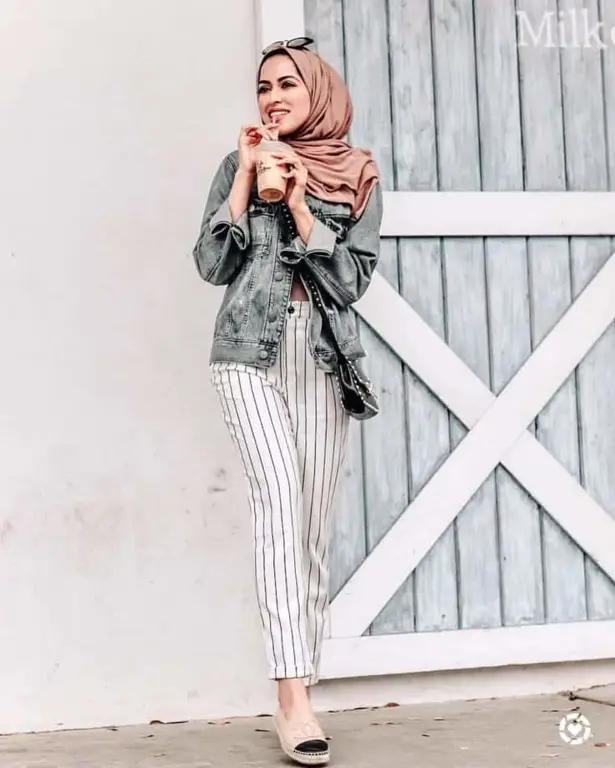 Inspirasi kombinasi warna hijab untuk ootd kantor