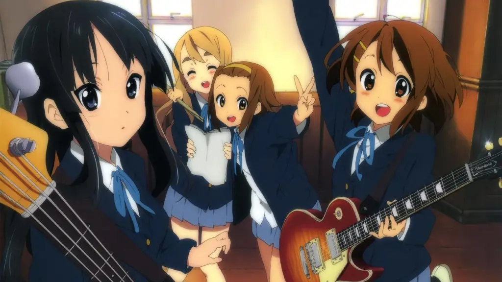 Foto para anggota band K-On!, termasuk Hikari Azusa