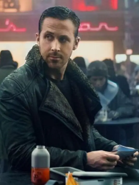 Ryan Gosling sebagai K dalam Blade Runner 2049