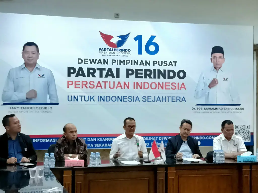 Makna simbol dalam logo Perindo