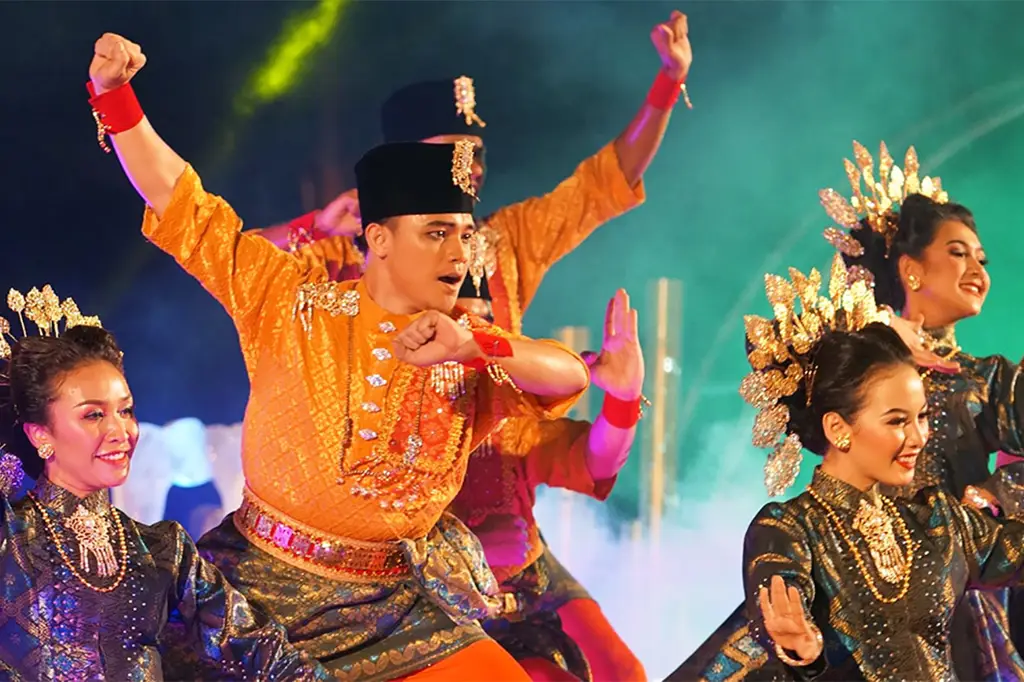 Acara budaya Indonesia