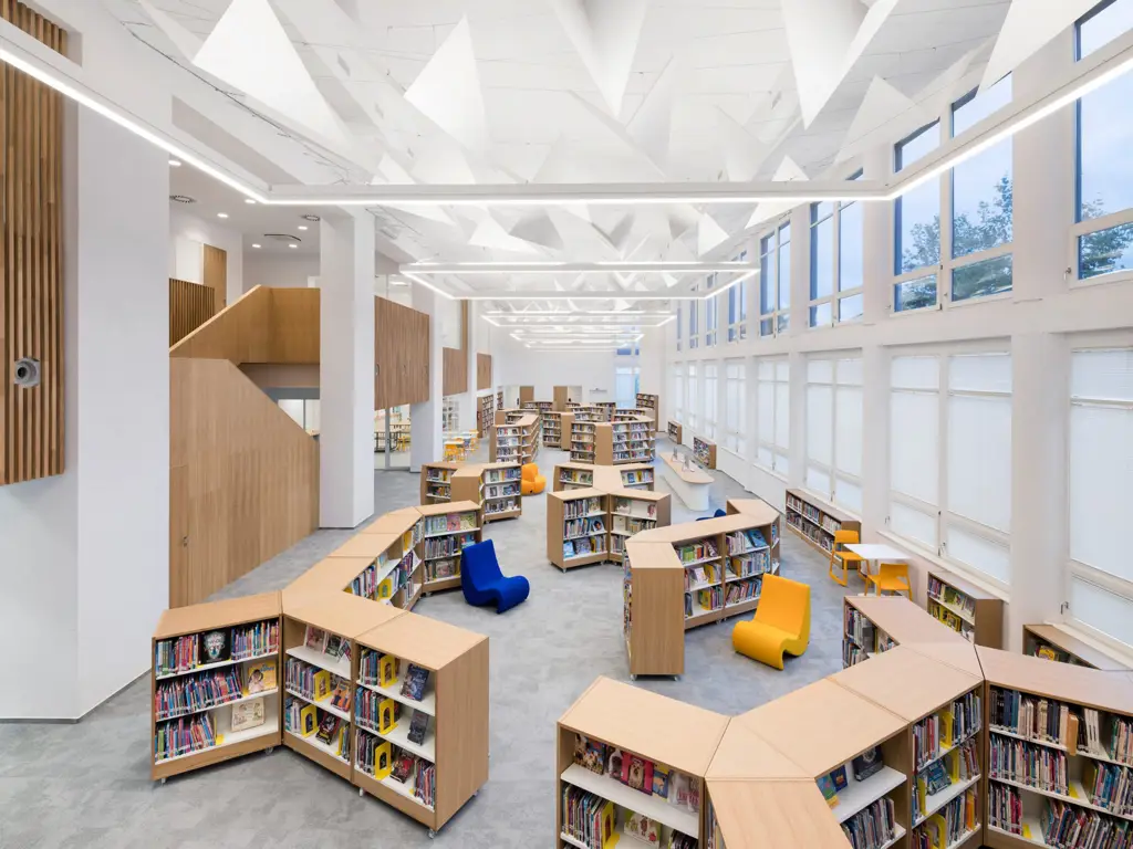 Gambar perpustakaan sekolah modern