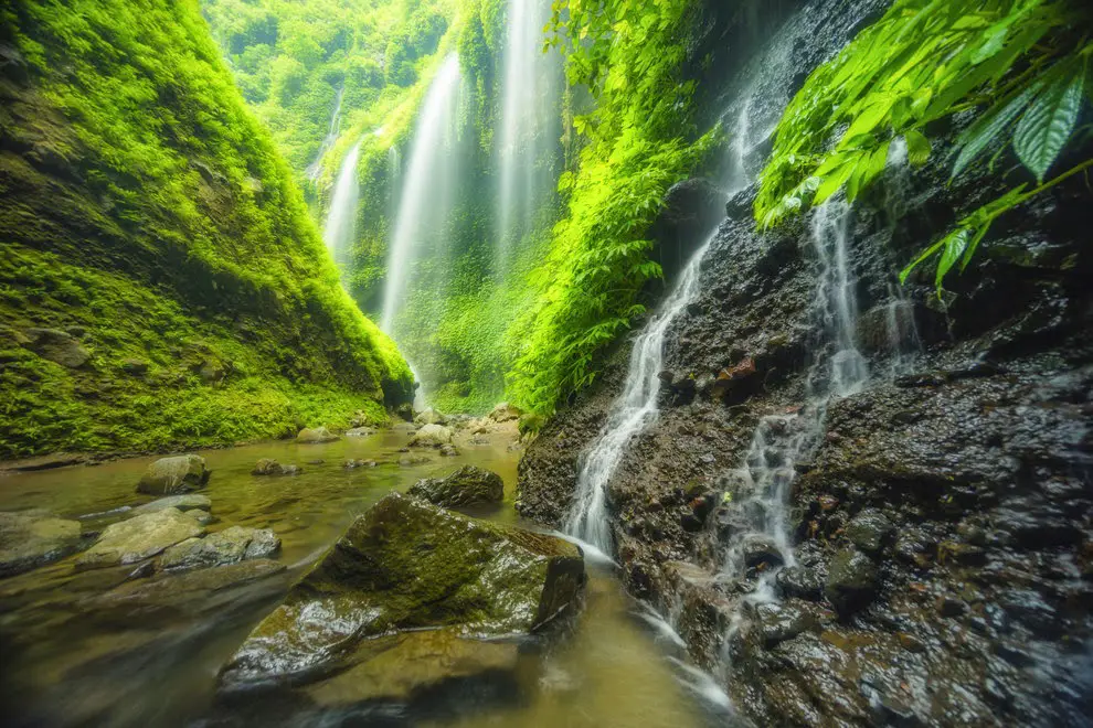 Gambar pemandangan alam Indonesia yang indah