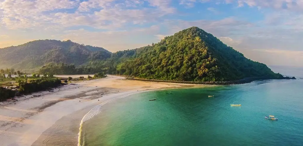 Gambar pemandangan alam yang menakjubkan di Pulau Lombok