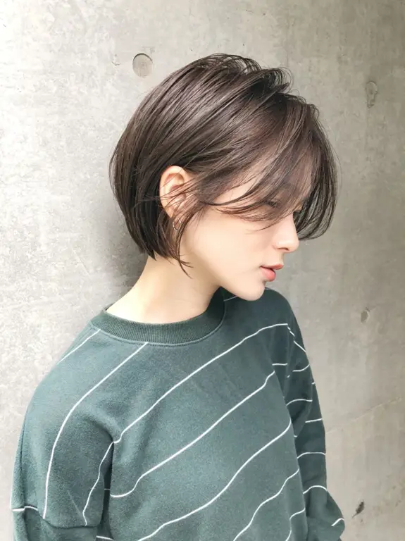 Berbagai gaya pixie cut wanita Korea