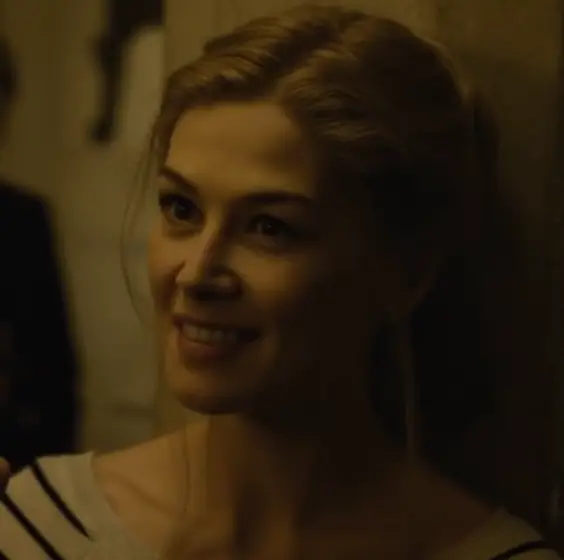 Gambar Amy Dunne, karakter utama dalam Gone Girl