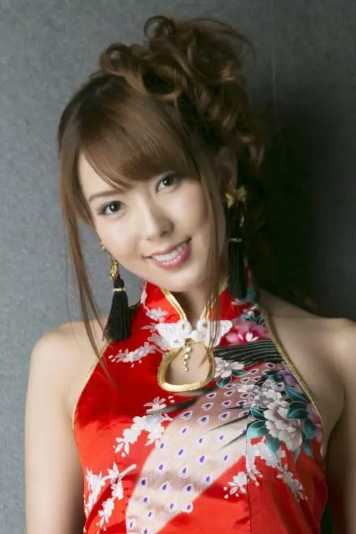 Potret aktris Jepang Yui Hatano