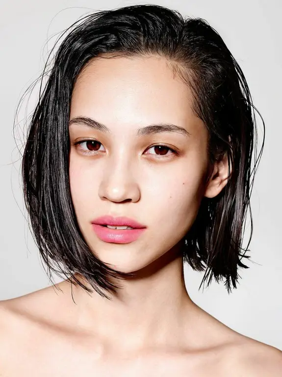 Potret wajah Mizuhara Kiko