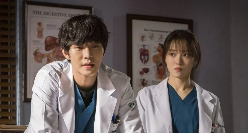 Para pemeran utama Dr. Romantic 3