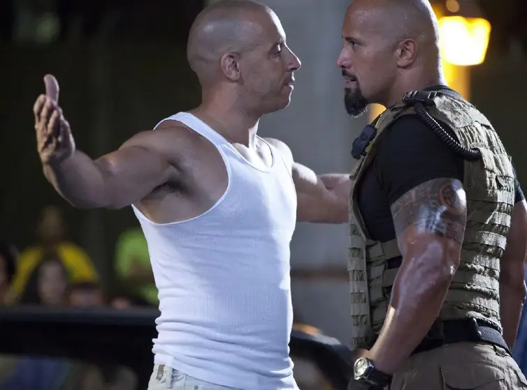 Para pemain film Fast Five