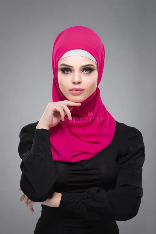 Wanita muslim berhijab