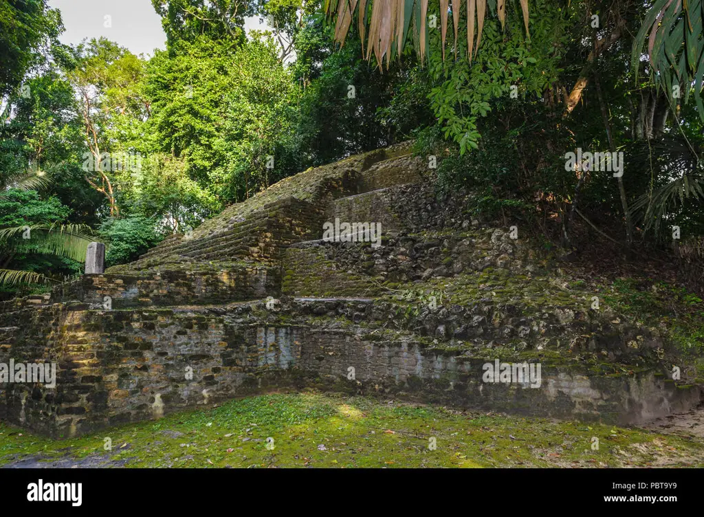 Foto reruntuhan peradaban Maya