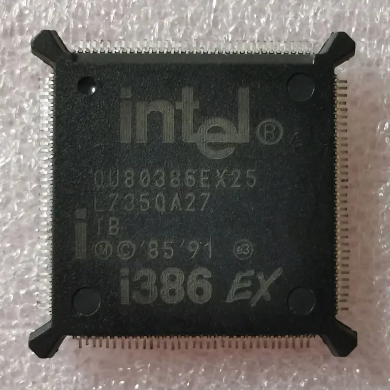 Gambar prosesor Intel 80386