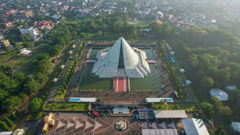 Foto bangunan bersejarah di Yogyakarta