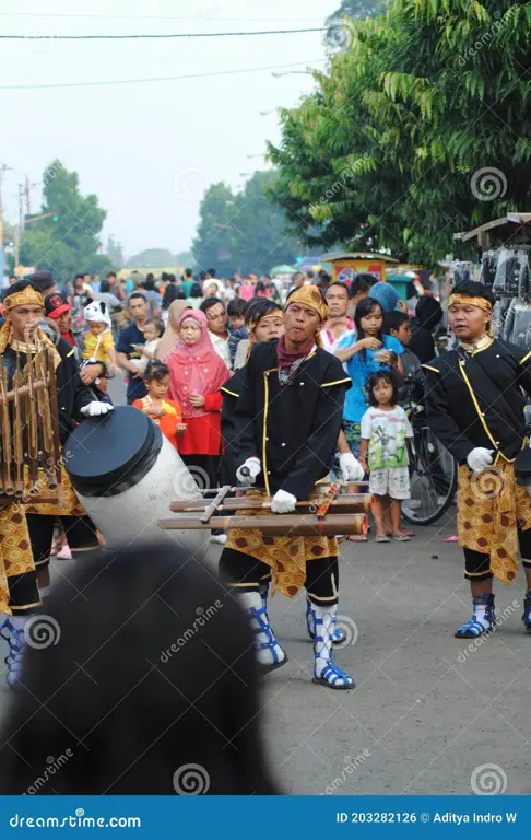 Penampilan musik tradisional Indonesia