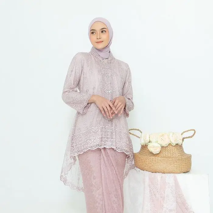 Inspirasi OOTD Kebaya Hijab Modern