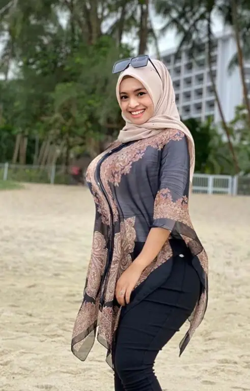 Berbagai model hijab untuk wanita gemuk