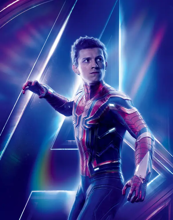 Tom Holland sebagai Spider-Man