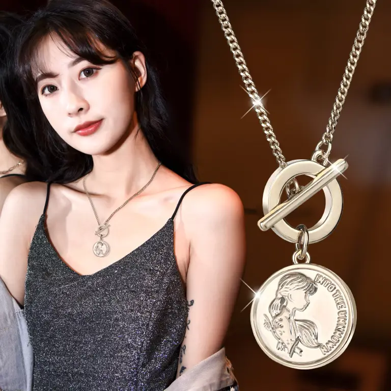 Beragam model kalung Korea yang sedang tren