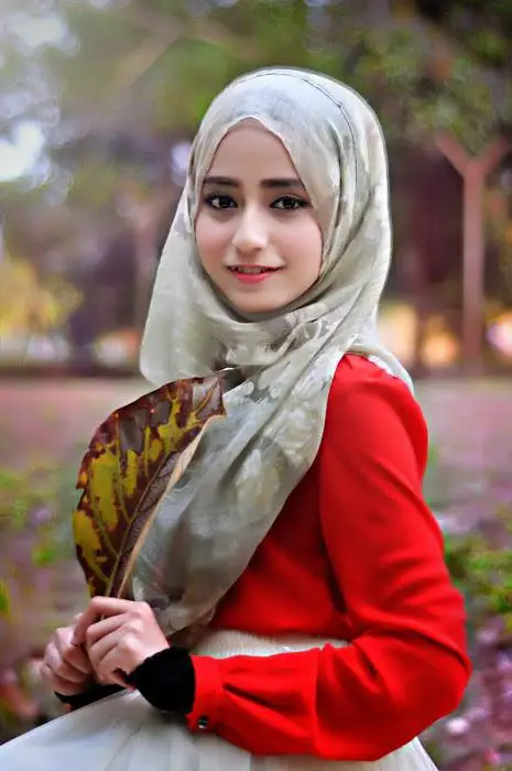 Gambar wanita berhijab cantik