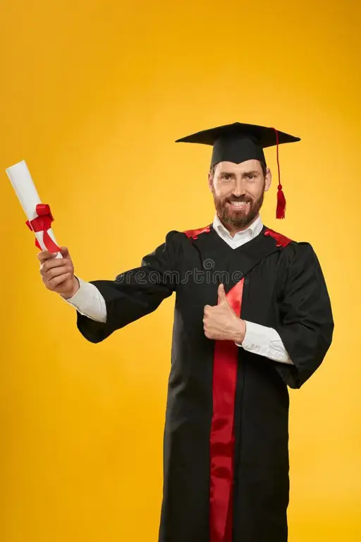 Para siswa SMA Muhammadiyah 3 yang sedang berbahagia saat wisuda